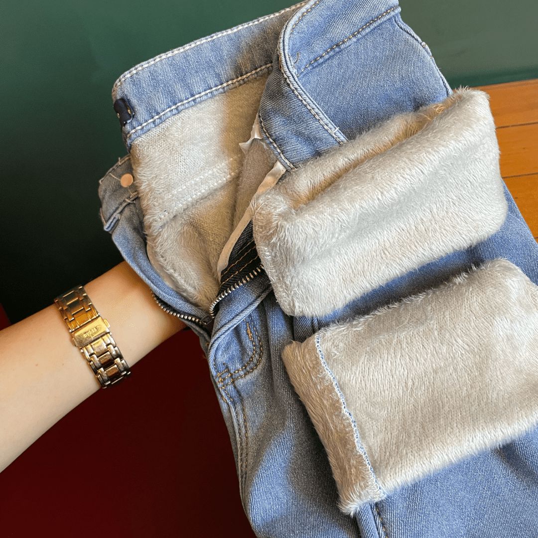 Pantalón Jeans Femenino con Elastano Forrado Forglows + Medias Térmicas