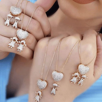 Collar Amor de Madre con Colgante en Baño de Oro de 18k