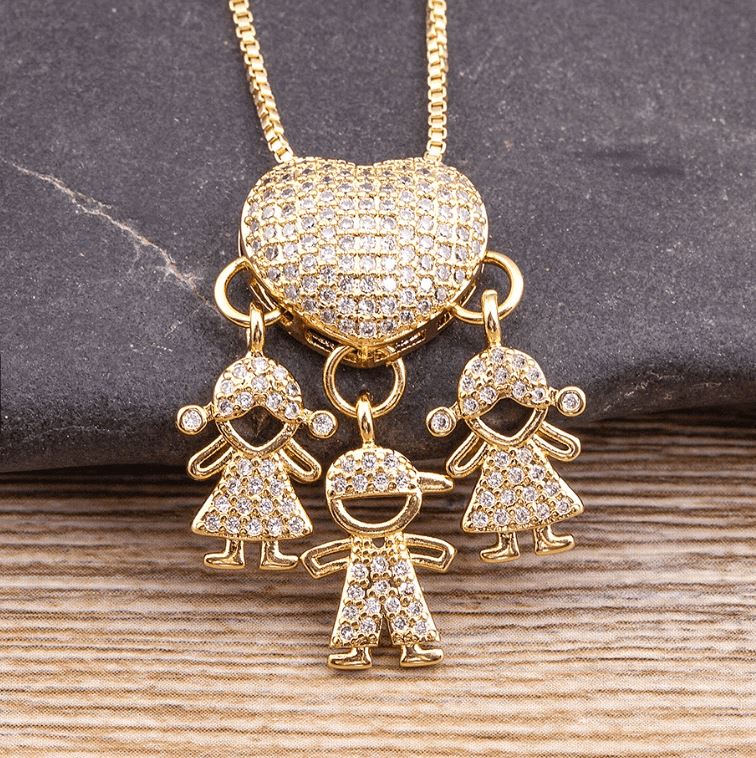 Collar Amor de Madre con Colgante Baño de Oro 18k