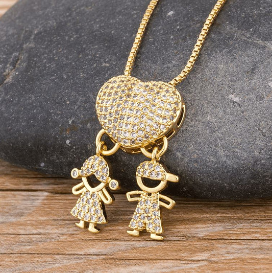 Collar Amor de Madre con Colgante Baño de Oro 18k